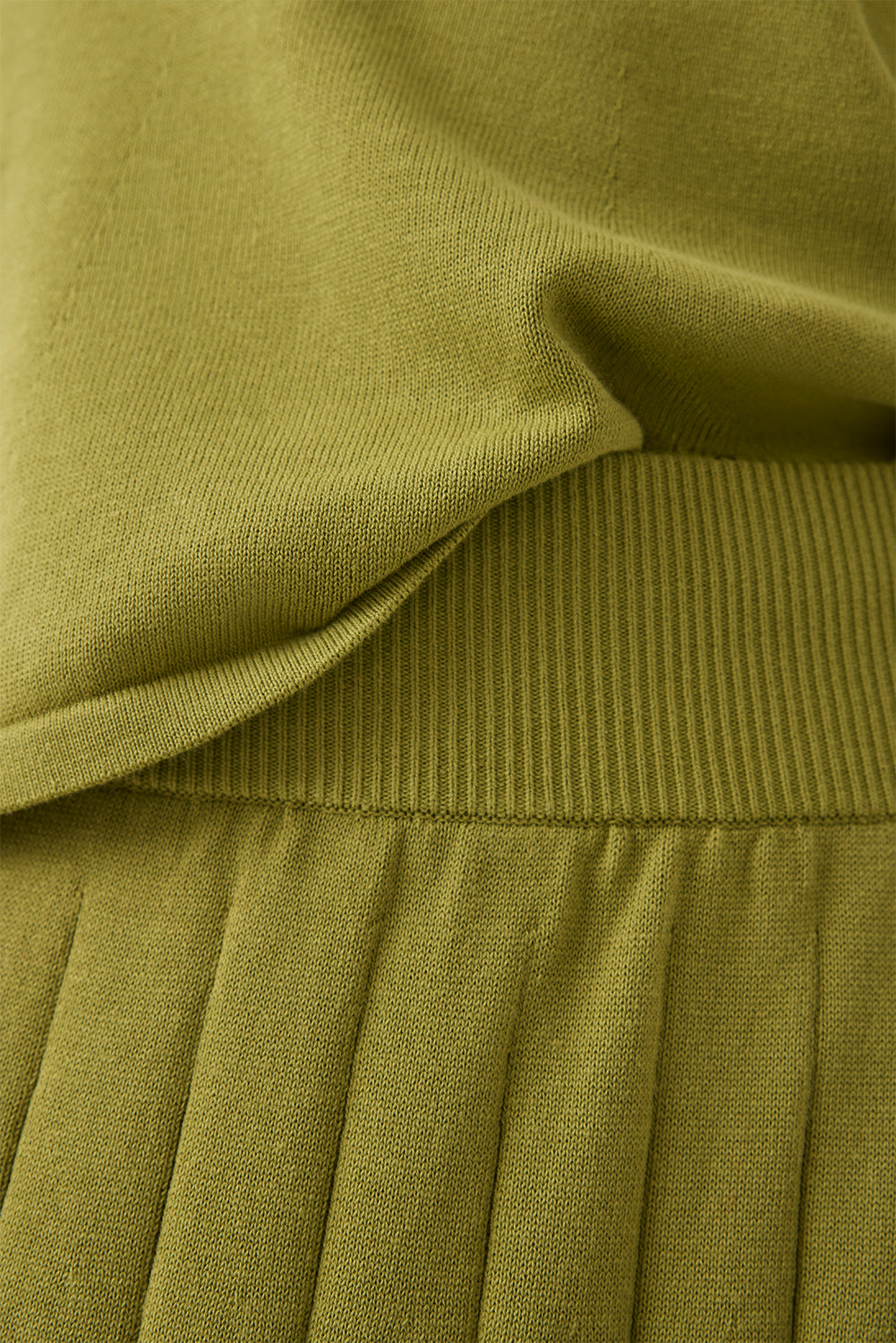 #color_lime pleat