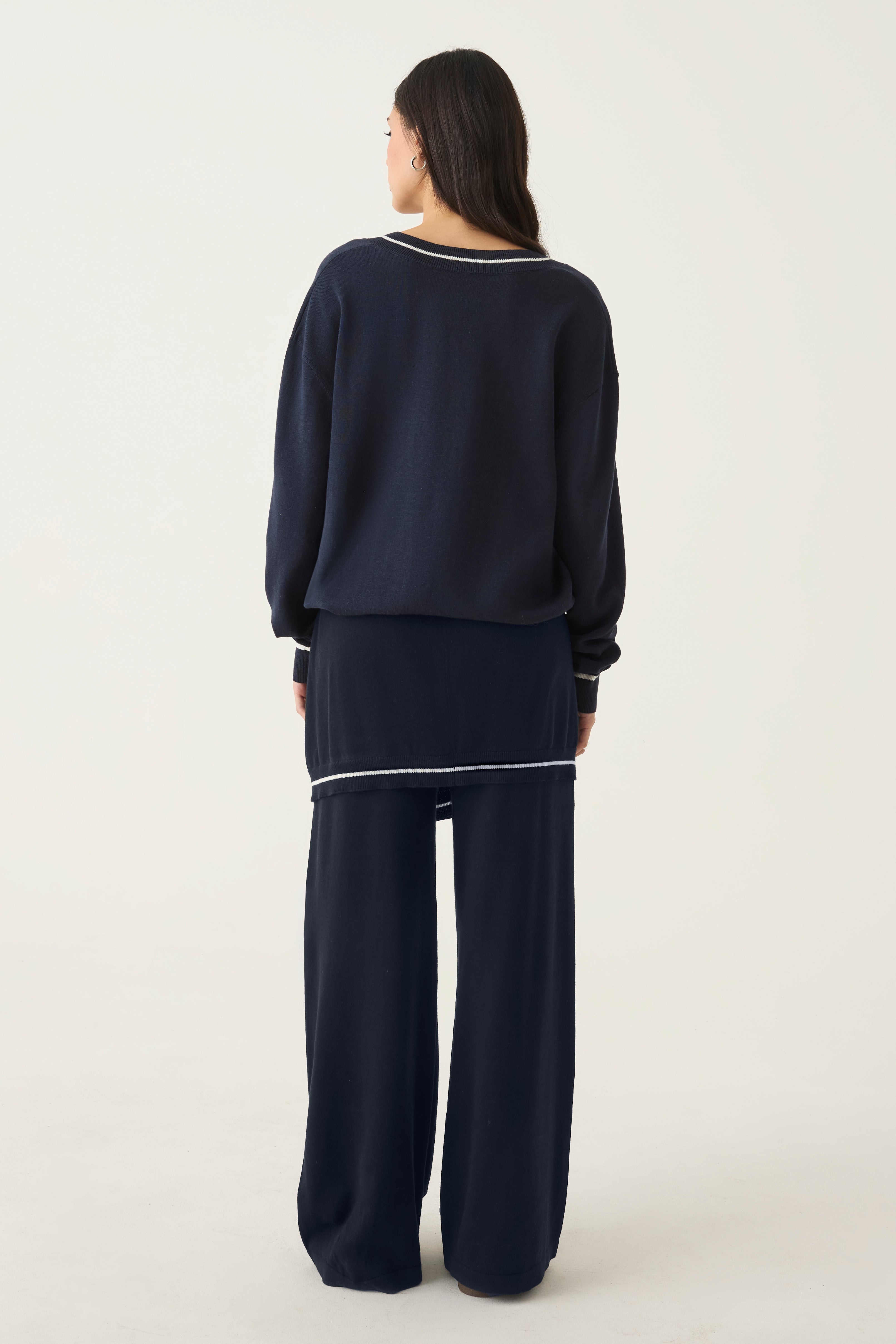 #color_navy